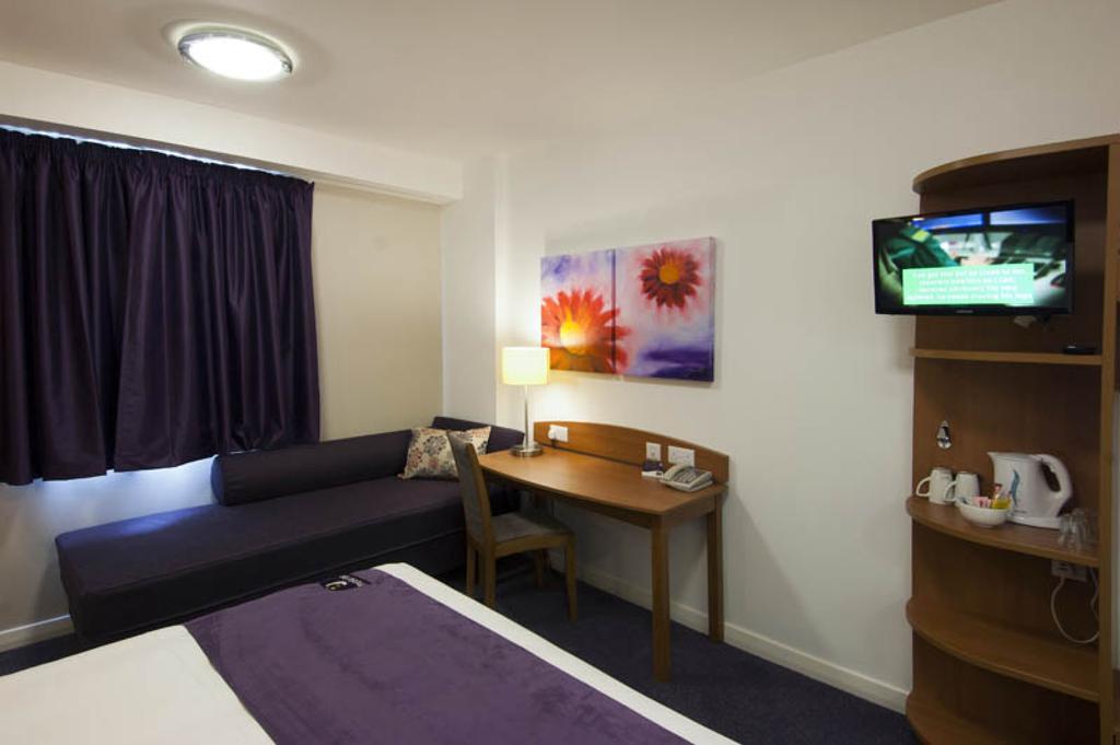 Premier Inn Newcastle Quayside Exterior foto